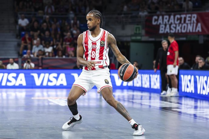 Jean Montero durant un partit amb l'Olympiacos