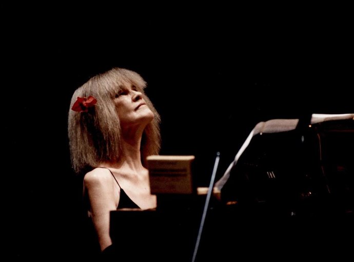 Archivo - La artista de jazz Carla Bley.