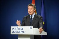 Feijóo dice que Vox no es el "enemigo" del PP y pide no confundir "prioridades" porque el "adversario" es Sánchez
