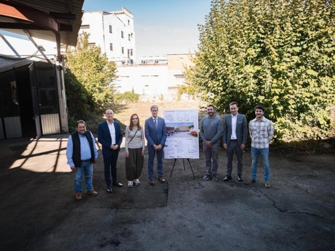 El Gobierno de La Rioja colabora en la construcción de un espacio público para el ocio, la convivencia y sociabilidad de los vecinos de Camprovín