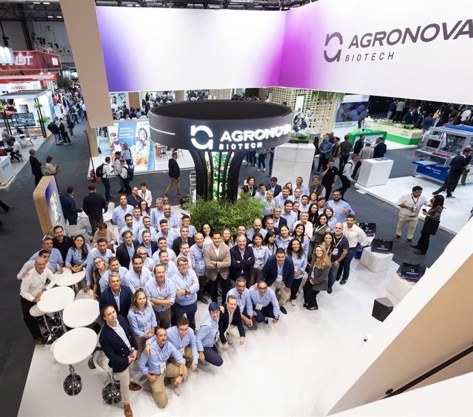 Foto de grupo Agronova en Fruit Attraction 2026