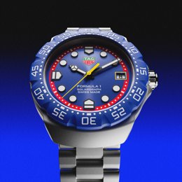 TAG Heuer y Red Bull Racing lanzan un reloj solar para celebrar diez años de alianza.
