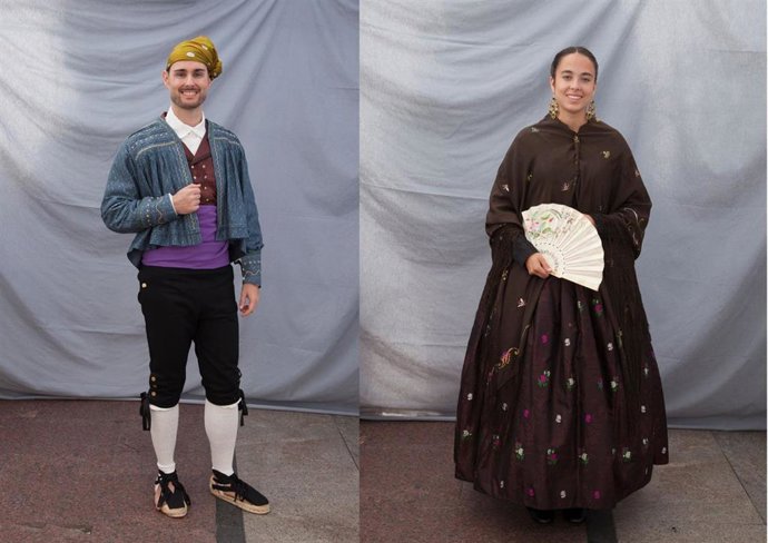 Los oferentes Carlota Martínez y Santiago Trueba, ganadores del XIV Concurso de Traje Aragonés del Pilar 2026