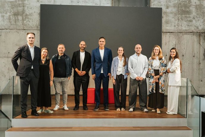 El Ministerio contratará al equipo ganador para la elaboración y desarrollo del proyecto curatorial, el diseño expositivo y el comisariado de itinerancias en la Bienal de Arquitectura de Venecia.