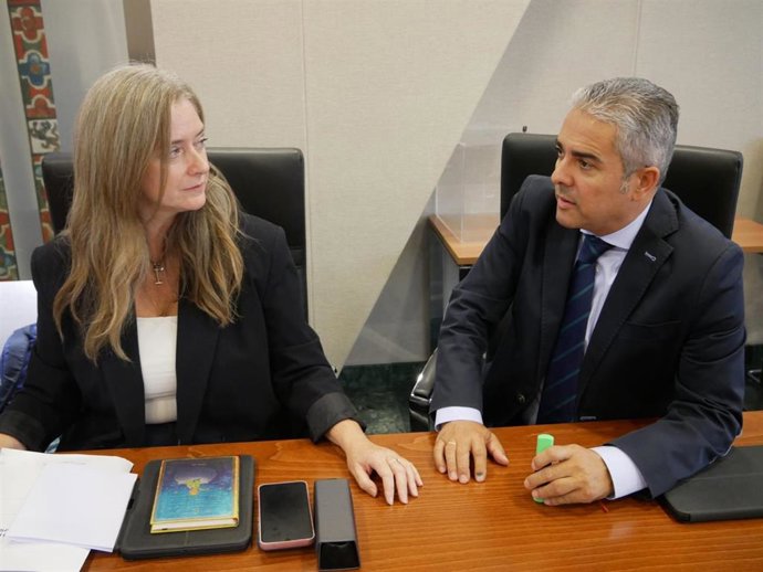 Los diputados del PP María Casajús y Jesús Cano