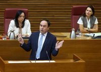 Llorca dice estar "completamente tranquilo" con su dosier y reta al PSPV a llevarlo ya a la justicia si ve infracciones