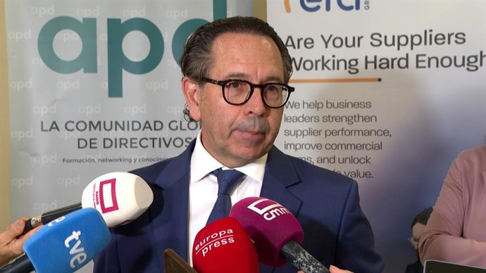 El presidente de la Asociación del Progreso y la Dirección de Castilla-La Mancha (APD) durante la inauguración del Foro Competitividad celebrado en Toledo.
