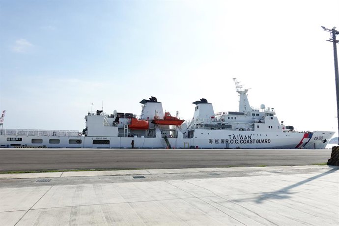 Archivo - Arquivo - Imagem de arquivo de um navio da Guarda Costeira de Taiwan.