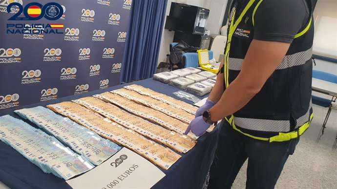 Dinero incautado en la operación