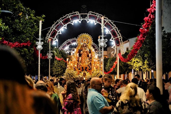 Procesión de la Virgen del Rosario de Mairena del Aljarafe, en una foto de archivo