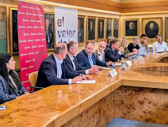 La Cámara de Comercio de Oviedo presenta, junto a la Agencia Sekuens y Atlantic Arc Chambers (Archam), la creación de un Observatorio Audiovisual del Arco Atlántico.