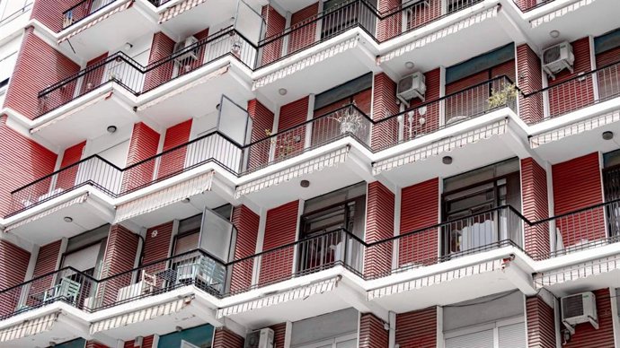 Oportunidad inmobiliaria; Hipoges vende 250 activos comerciales con condiciones ventajosas de compra