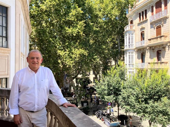 Archivo - El delegado del Gobierno en Baleares, Alfonso Rodríguez, tras una entrevista con Europa Press en la sede de la Delegación del Gobierno en Baleares, en Palma de Mallorca, España, a 5 de agosto de 2025.