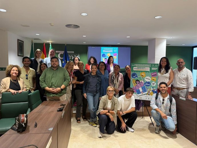 La presentación del cuarto Encuentro Provincial de Consejos Locales de Infancia y Adolescencia bajo el lema ‘Presión social: relaciones afectivas, sexuales y desconexión digital’.