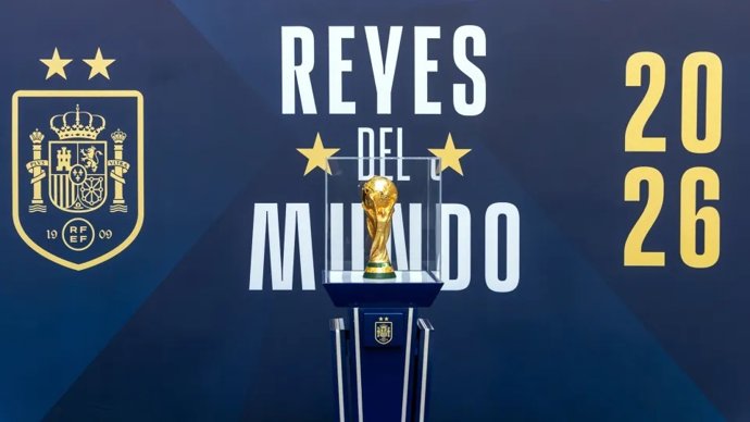 Más de 55.000 aficionados disfrutan de la exposición Reyes del Mundo' y del trofeo de los campeones