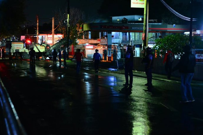 Policías desplegados en Saint Croix, a las afueras de Port Louis (Mauricio) a 12 de octubre de 2026