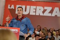 Pedro Sánchez promete en Zaragoza "cuatro años más de revalorización de las pensiones conforme al IPC"