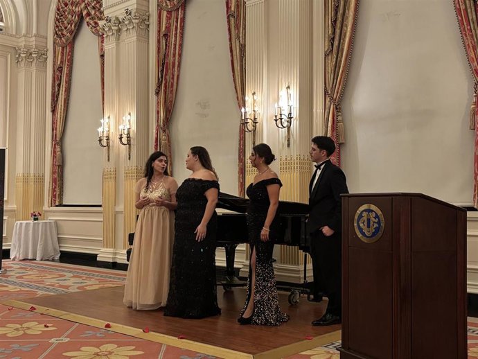 Los jóvenes del programa Crescendo en Nueva York, durante el quinto viaje del Teatro Real a Estados Unidos