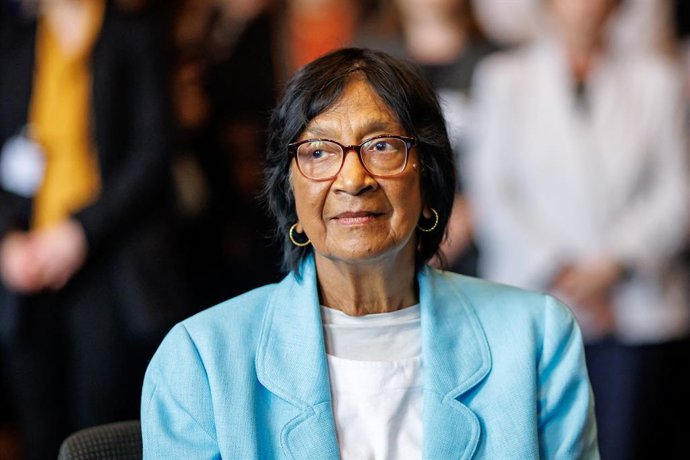 09 October 2026, Bavaria, Nürnberg: South African lawyer Navanethem "Navi" Pillay sits at the Nuremberg Forum in Nuremberg following the announcement that she is the recipient of the 2026 Nobel Peace Prize. The Nobel Committee honours her efforts to promo