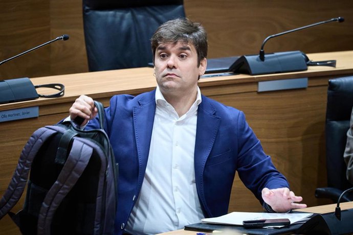 El portavoz del grupo parlamentario Geroa Bai, Pablo Azcona.