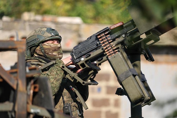 Fotografía de archivo de un militar del Ejército de Rusia en la provincia ucraniana de Donetsk, parcialmente ocupada en el marco de la invasión desatada en febrero de 2022