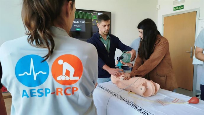 Formación sobre reanimación cardiopulmonar