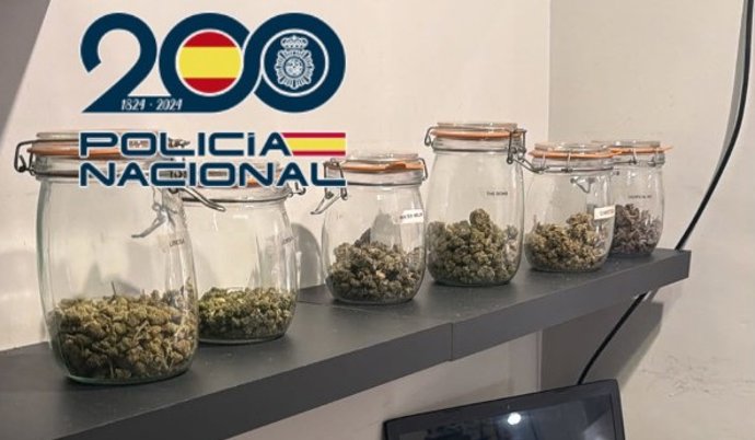 Droga intervenida por la Policía Nacional en L'Alfàs del Pi
