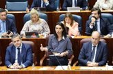 Foto: Comunidad destaca efectos de migración "descontrolada" en educación y Vox dice que no pueden caber "todos los acentos"