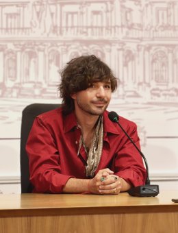 El artista leonés Polo Nández participará en el Benidorm Fest el próximo mes de enero.