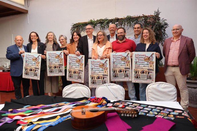 Presentación del II Certamen Nacional de Tunas Universitarias.