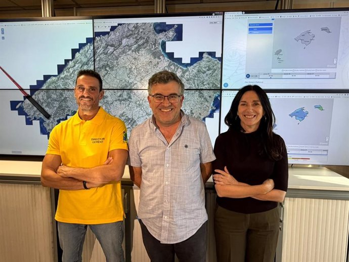 El conseller de Agricultura, Pesca y Medio Natural, Joan Simonet, en el balance de la temporada de alto riesgo de incendios.