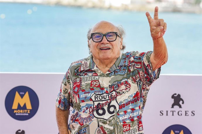 El actor Danny DeVito posa en el photocall de la película ‘Drag’, en el Festival de Sitges, a 15 de octubre de 2026, en Sitges