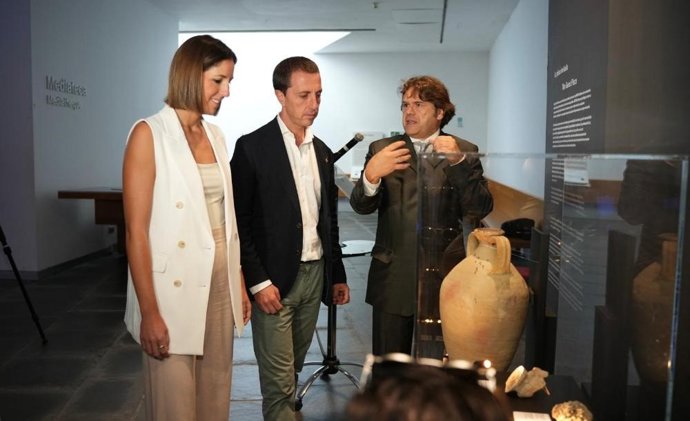 El Museo Nacional de Arqueología Subacuática expone una ánfora del pecio de ses Fontanelles durante seis meses