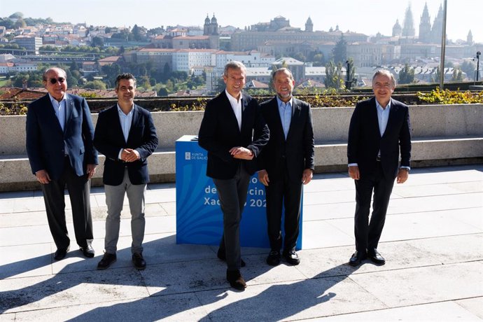 El presidente de la Xunta, Alfonso Rueda, participa en la firma del convenio de patrocinio del Xacobeo 2027-Abanca. Residencia oficial de Monte Pío (Santiago de Compostela).