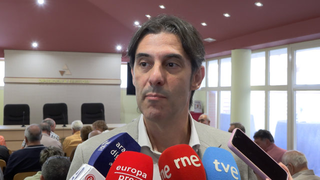 La DPZ reúne a un centenar de alcaldes en La Misericordia para reivindicar la ta