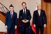 Foto: Rutte se reúne con los líderes de Bulgaria y Rumanía tras los últimos ataques con drones en el mar Negro
