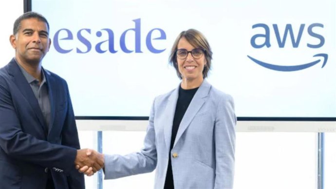 Esade y AWS se unen para preparar a los líderes del futuro ante la transformación digital y la IA