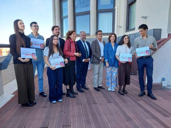 Entrega de los Premios Hilotesis 2026 en el Círculo de Bellas Artes