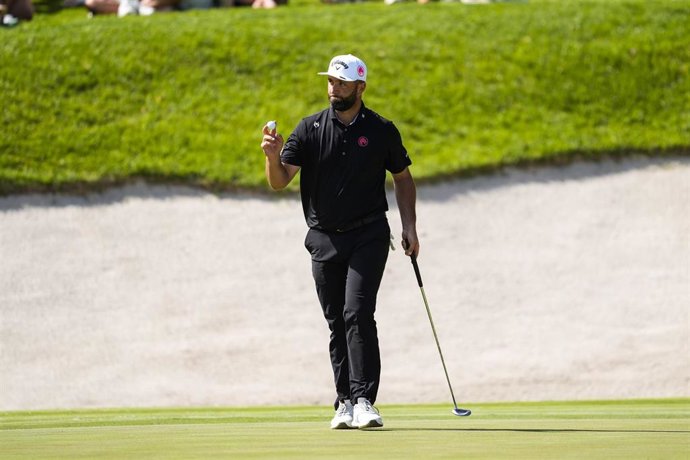 Archivo - Jon Rahm durante el torneo del LIV Golf en Valderrama
