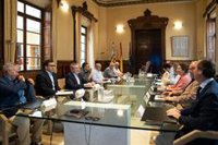 Transportistas, constructores y navieras alertan de los efectos de la inflación sobre su actividad: "Vienen años duros"