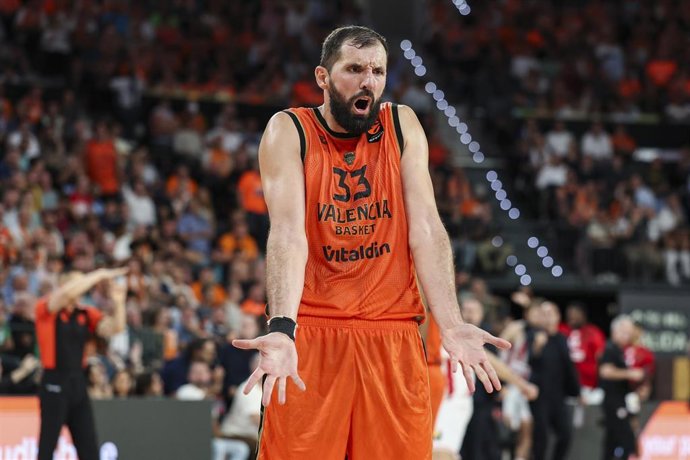 Nikola Mirotic, Valencia Basket