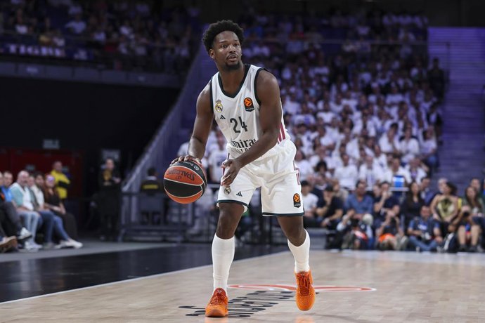 Andres Feliz of Real Madrid in action during the Euroleague Basketball Regular Season Round 6 game between Real Madrid and LDLC Asvel Villeurbanne at Movistar Arena on October 15, 2026 in Madrid, Spain.