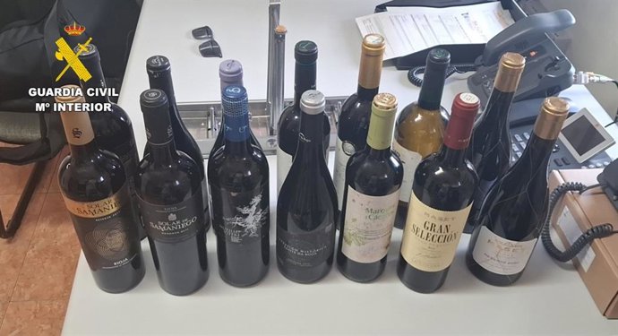 Parte de los efectos robados de un restaurante en Fene
