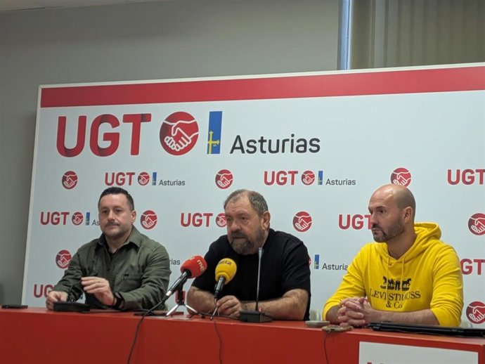 Javier Fernández Lanero, Fernando Alonso y Javier Álvarez