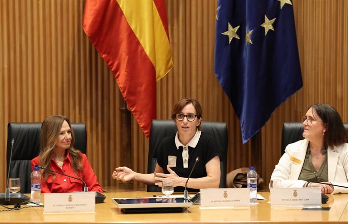 La ministra de Sanidad, Mónica García, participa en  la conmemoración del Día Nacional del Daño Cerebral Adquirido, en el Congreso de los Diputados, a 16 de octubre de 2026, en Madrid (España).
