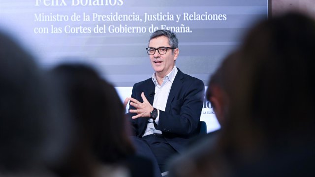 El ministro de la Presidencia, Justicia y Relaciones con las Cortes, Félix Bolaños, durante el foro ‘Ellas Preguntan’, a 16 de octubre de 2026, en Madrid (España).
