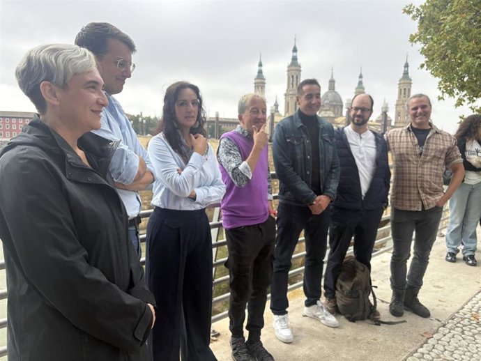 Ada Colau, Jorge Pueyo, Marta Abengochea y Emilio Delgado presentan la candidatura de unidad del Frente Amplio en Aragón para las elecciones generales del 29 de noviembre.