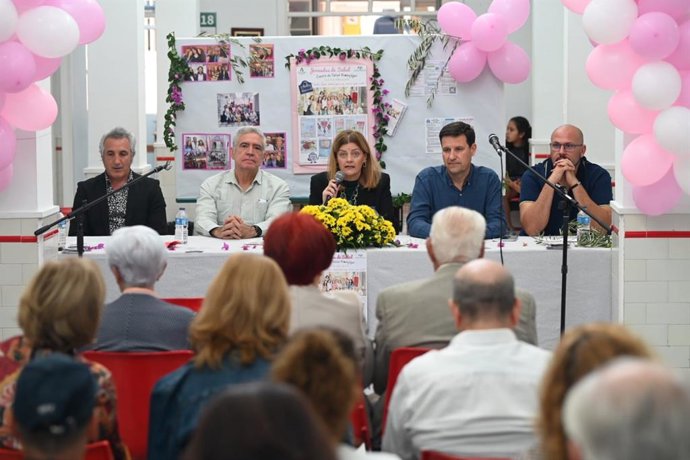 El Centro de Salud Almanjáyar celebra sus Jornadas de Salud Comunitaria.