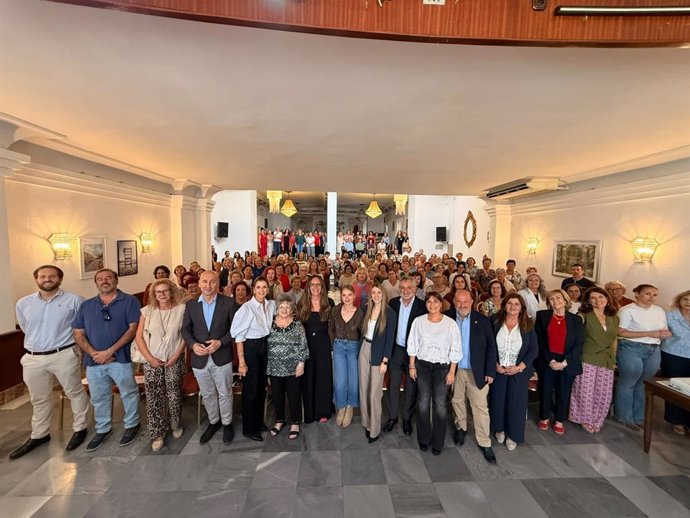 Participantes en la jornada organizada en Dalías (Almería) con motivo del Día Internacional de las Mujeres Rurales.
