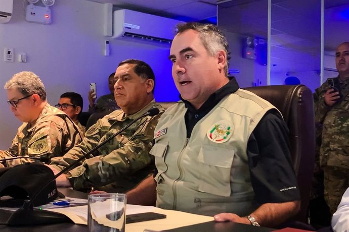 Perú.- EMR 2026: Ministro de Defensa monitorea despliegue militar en locales de votación